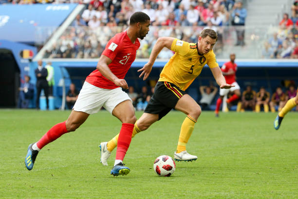 机勃勃的新 机勃勃的新